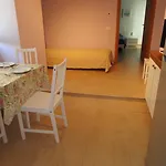 Di Laura Lägenhet *